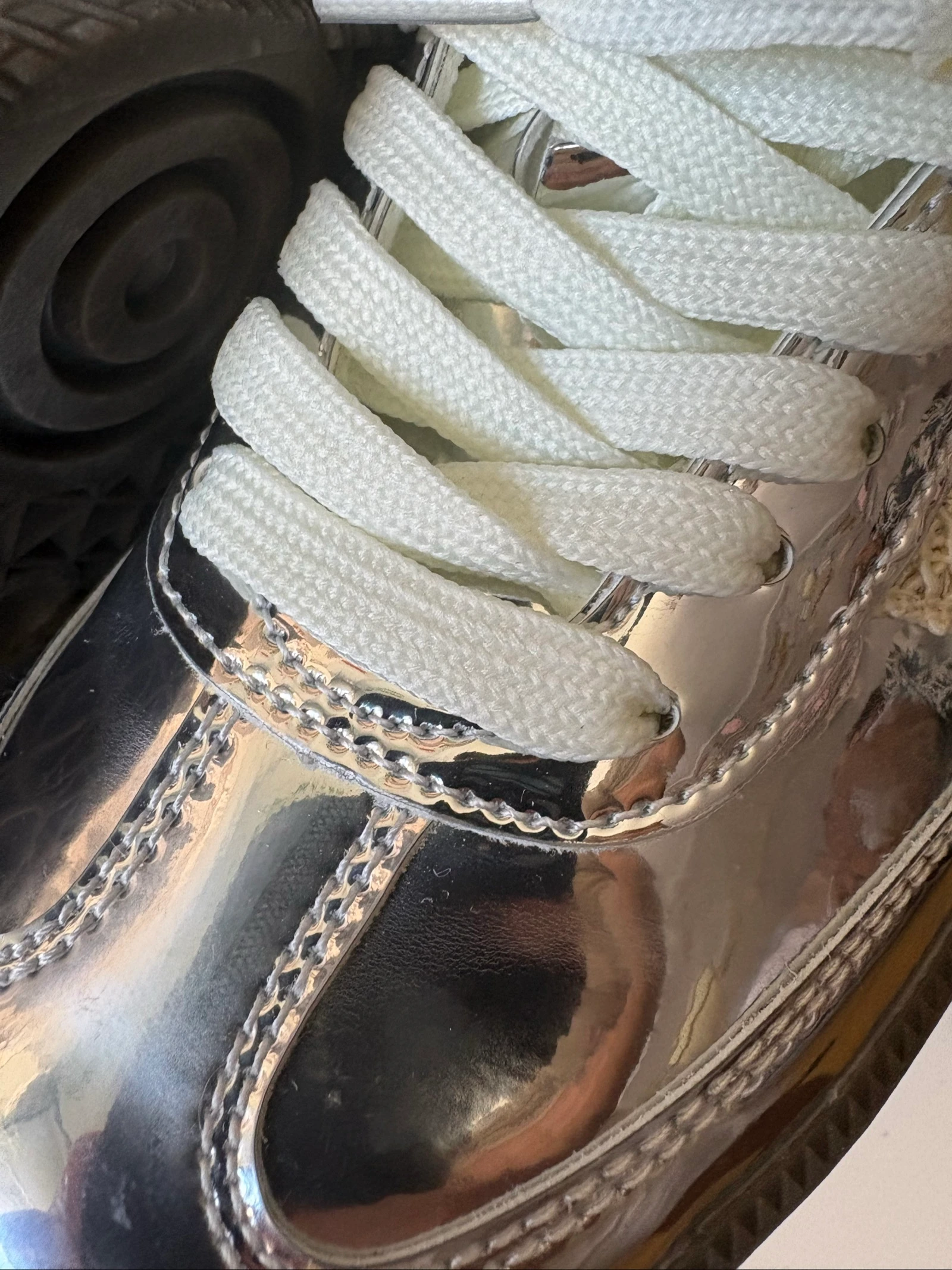 Silver Sneakers Size 40 Wales Bonner Style ✨ – photo 4
